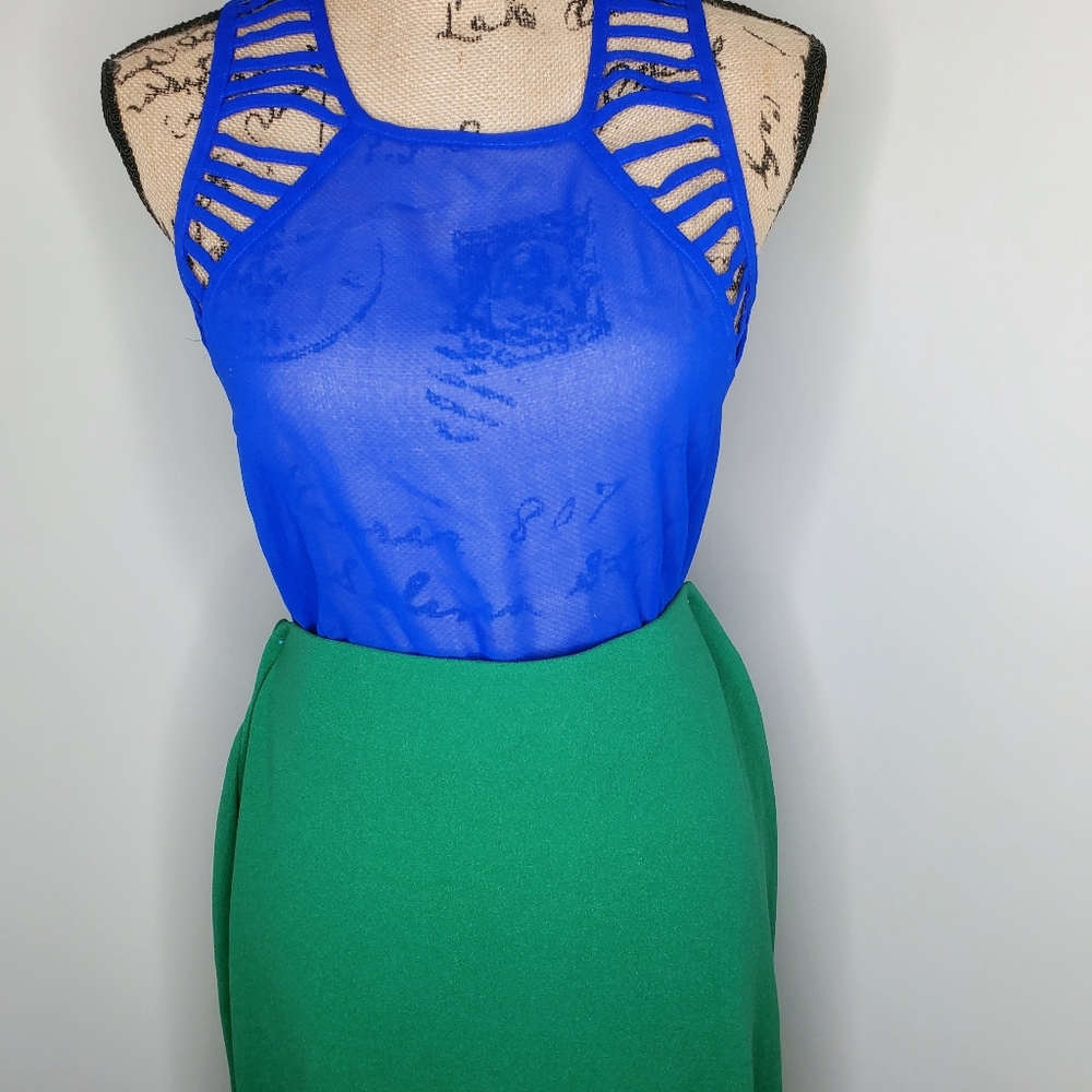 Green midi skirt